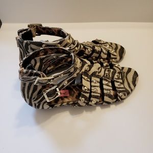 BETSY JOHNSON| Studded Gladiator Sandals